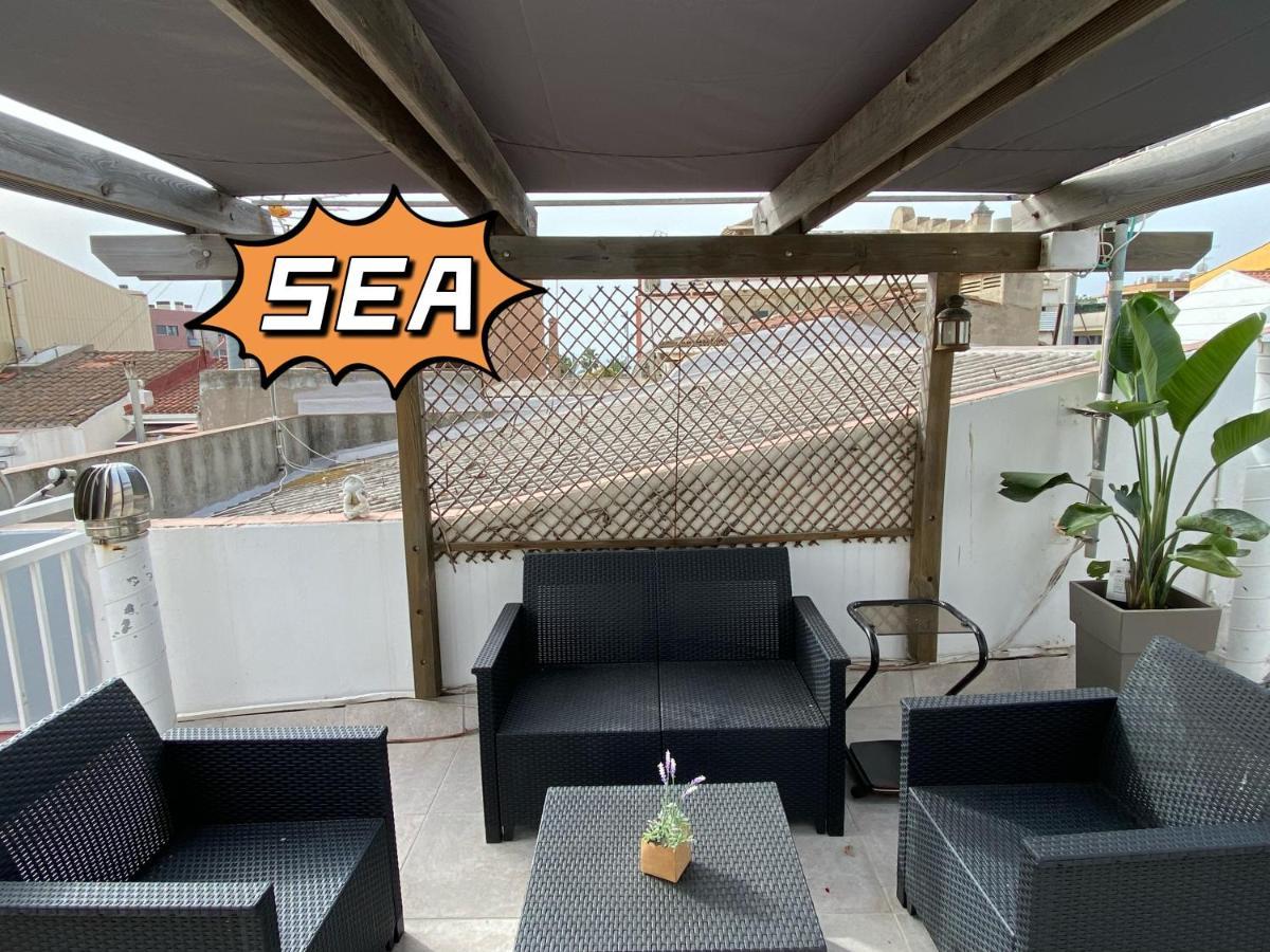 Apartamentos Playa Badalona Exterior photo