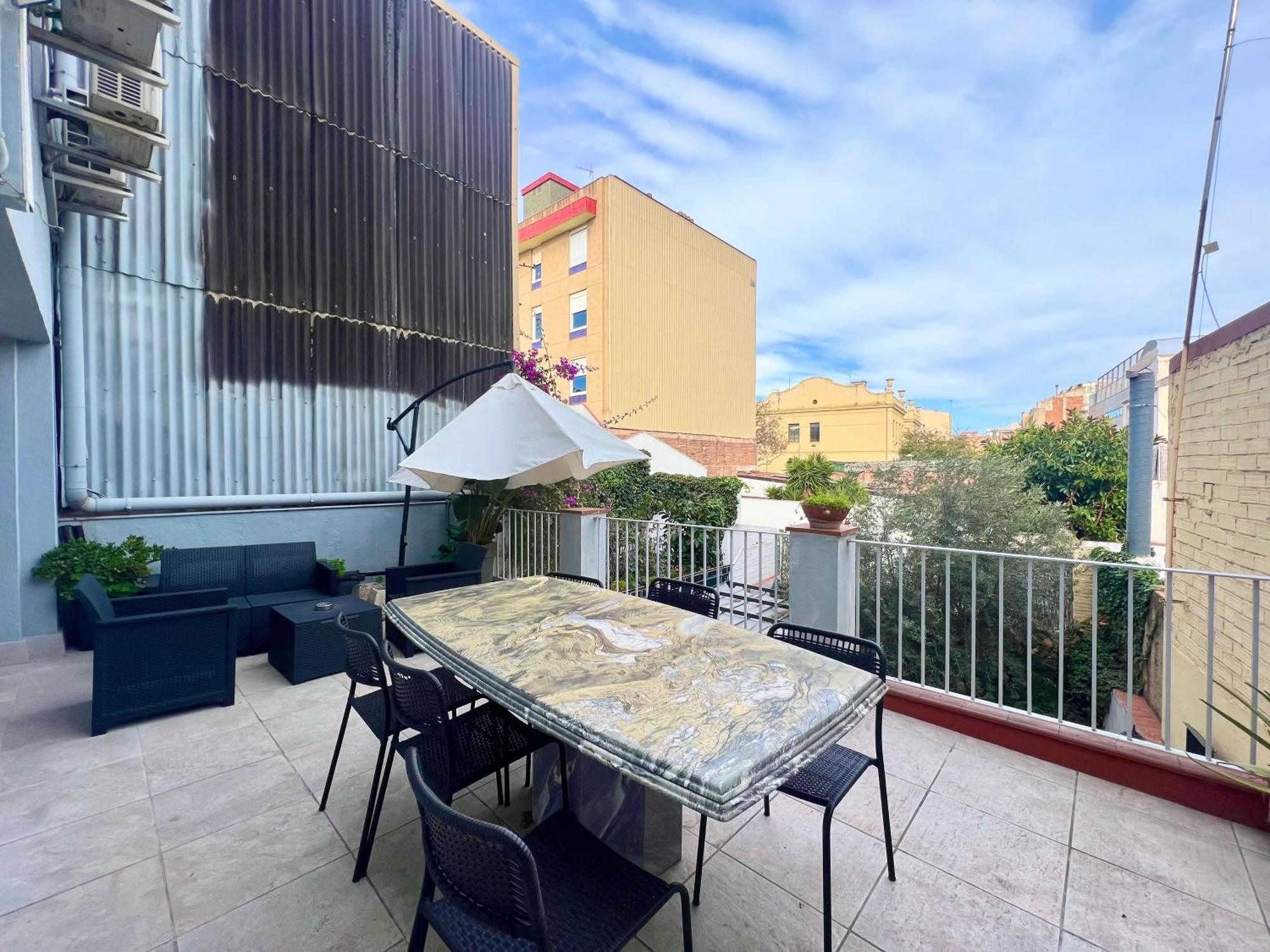 Apartamentos Playa Badalona Exterior photo